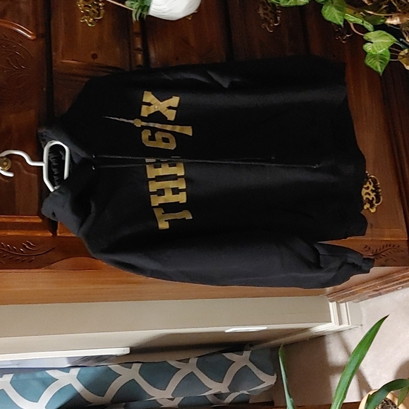 Allstyle Apparel & Activewear Other - 🇨🇦 The Six Men's large black hoodie